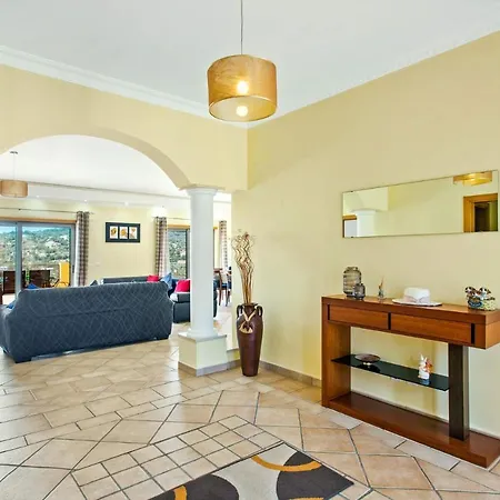 Ribeiro Tomas By Loulé